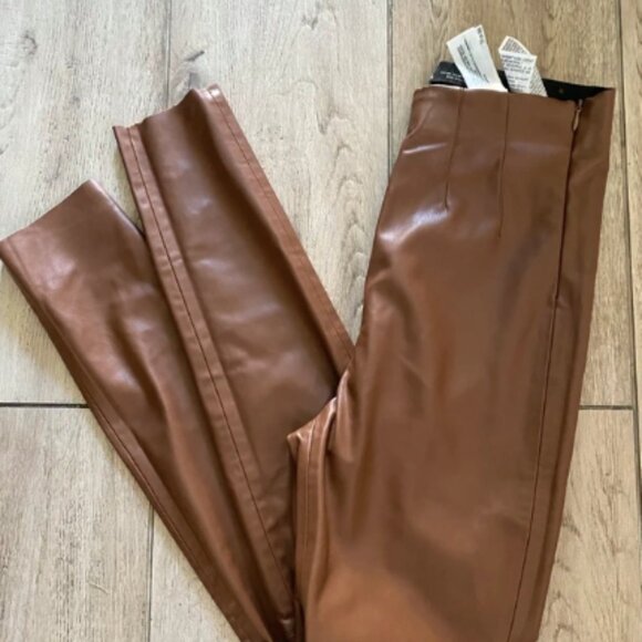 Pantalon en simili cuir Zara/ Pants – Chic Meets Confidence - Picture 2 of 9